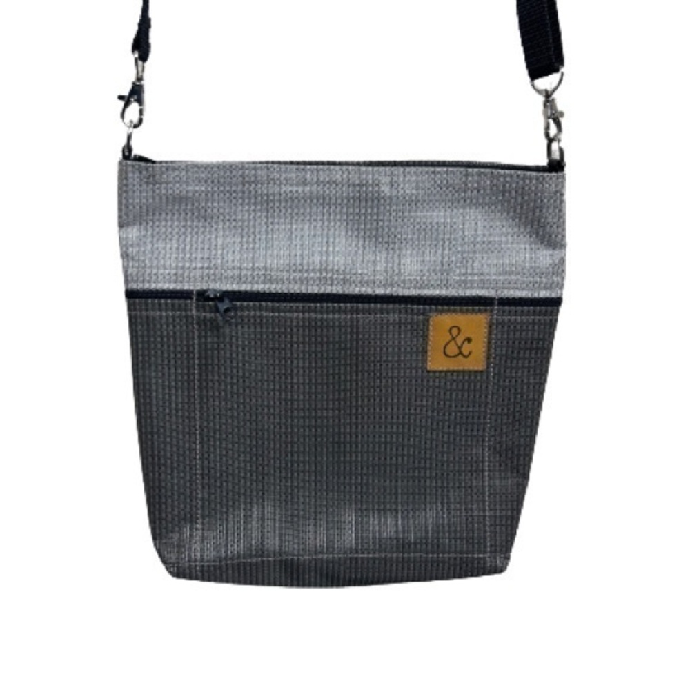 Lineflax and Roving crossbody‎